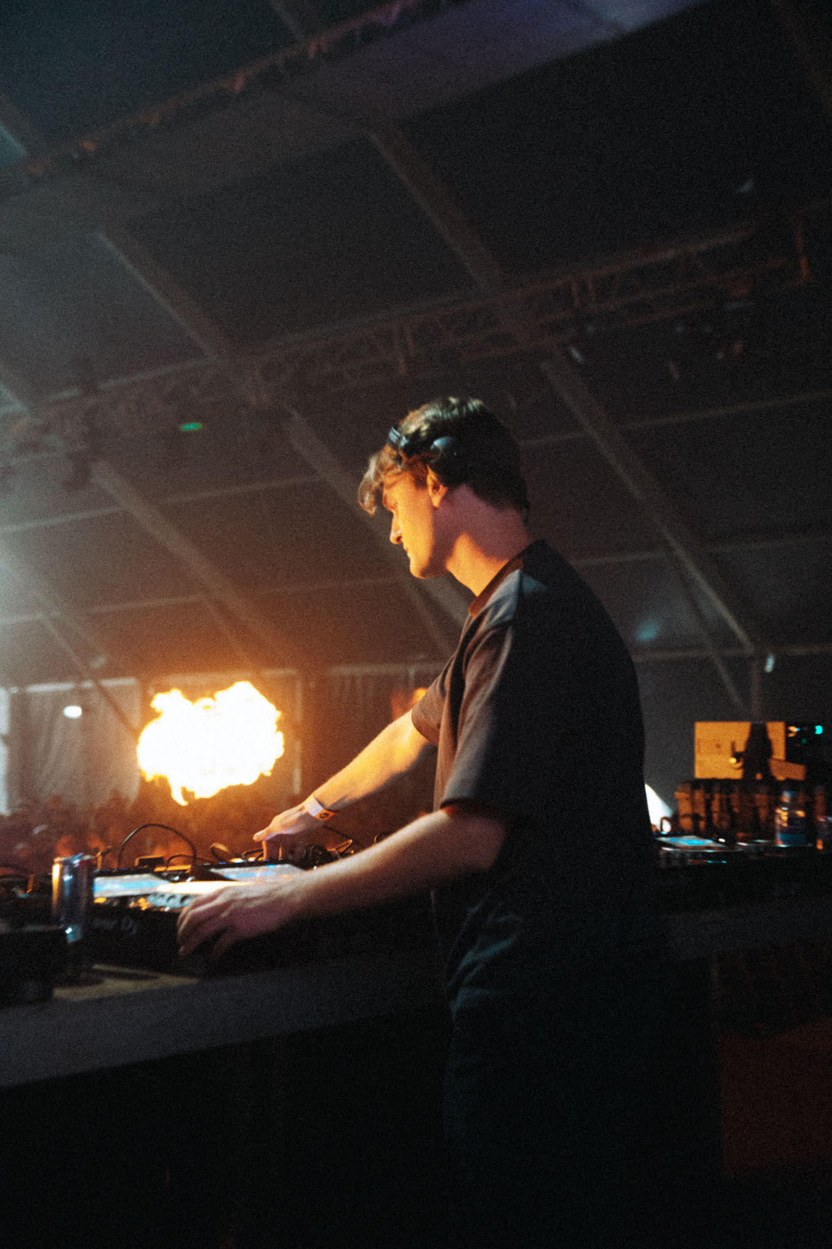 Loading... just a sec